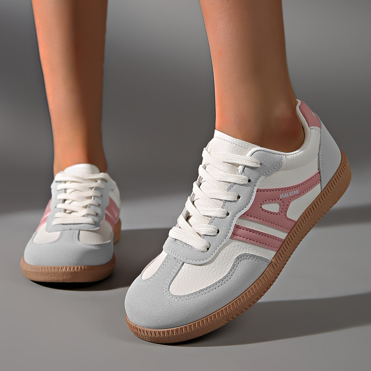 Megan - Women's Casual Lace-Up Sneakers