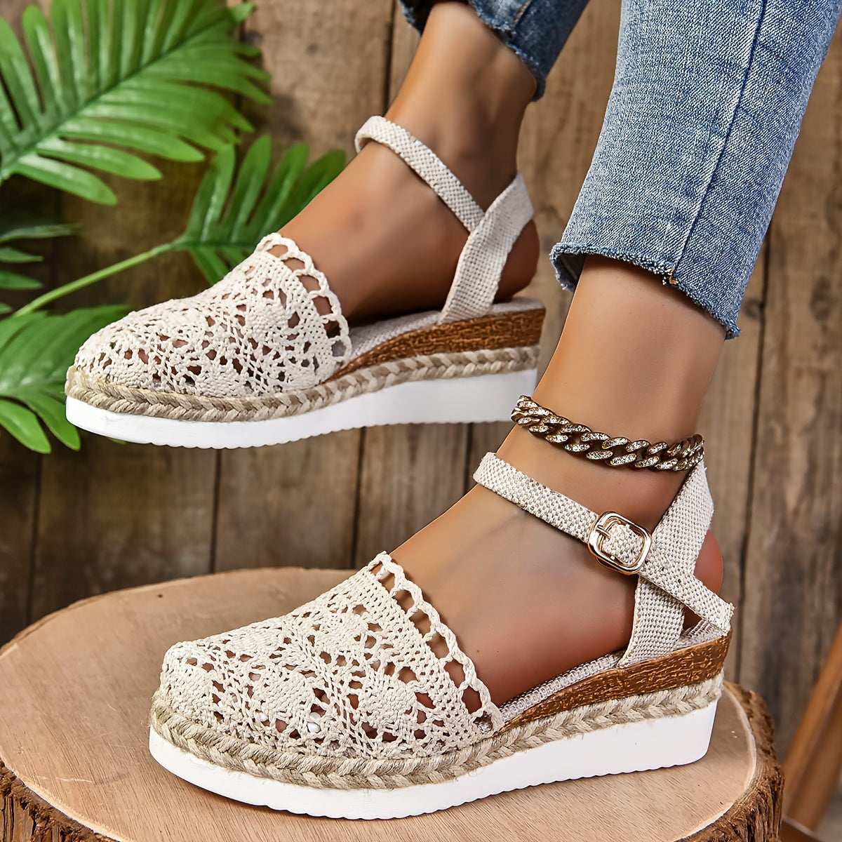 Mia™ Women’s Closed-Toe Espadrille Sandals