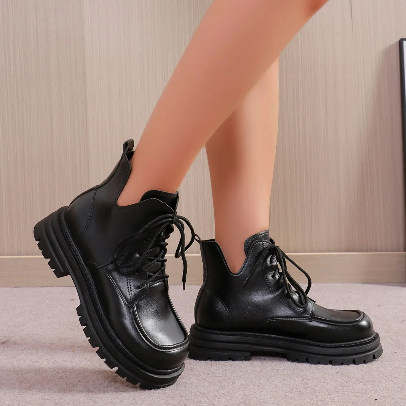 Vena™ | Women’s Winter Platform Lace-Up Boots
