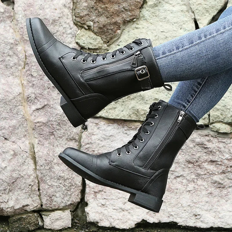Urban™ | Women's Round Toe Lace-Up Flat Boots