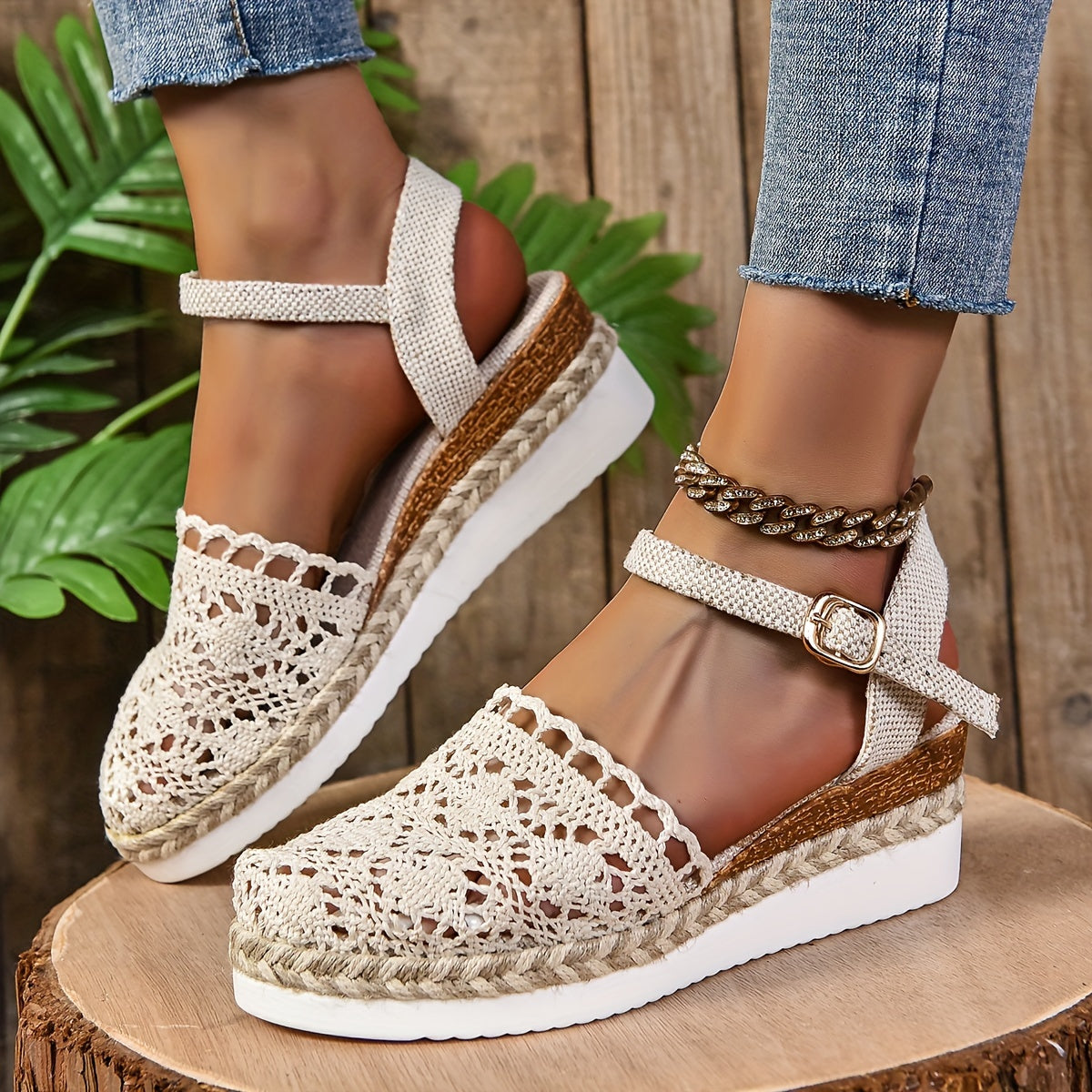 Mia™ Women’s Closed-Toe Espadrille Sandals