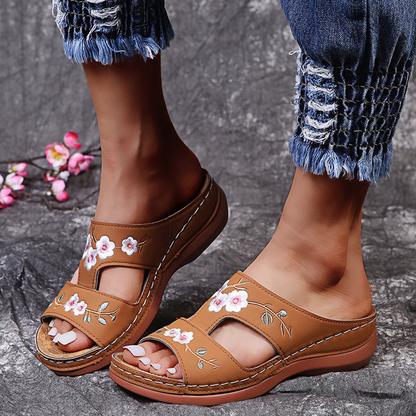 Strada™ Casual orthopedic Sandals