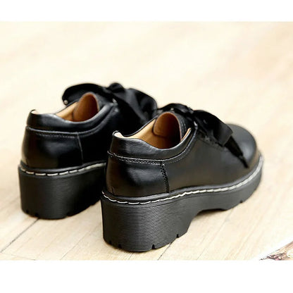 Comemore™ | Women’s Retro Lace-Up Oxfords