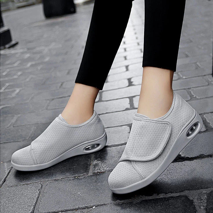 Stride™ | Wide Fit Diabetic Shoes – Non-Slip