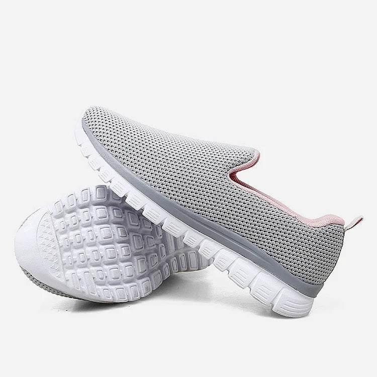 AirStride™ | Women’s Breathable Slip-On Wide Sneakers