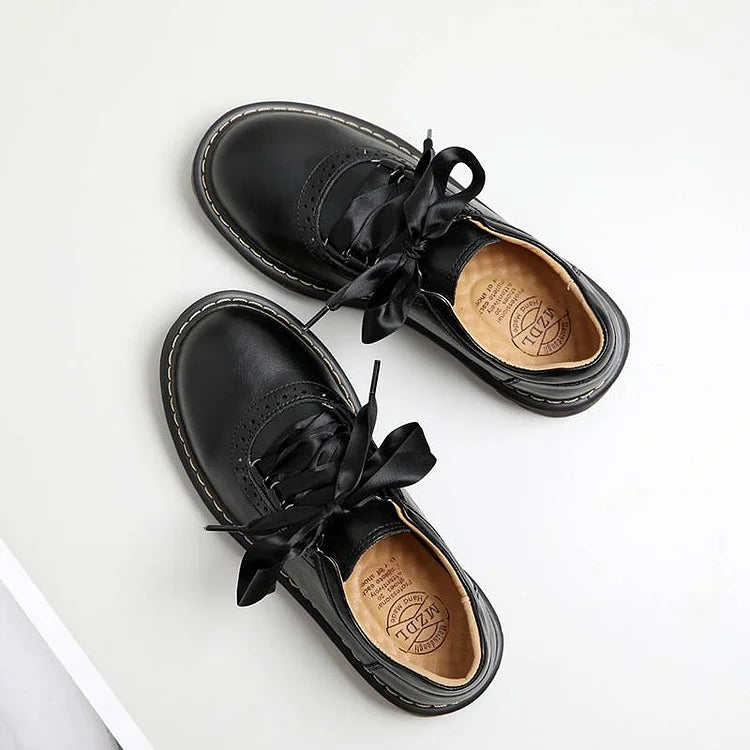 Comemore™ | Women’s Retro Lace-Up Oxfords