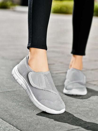 Stride™ | Unisex Breathable Non-Slip Shoes