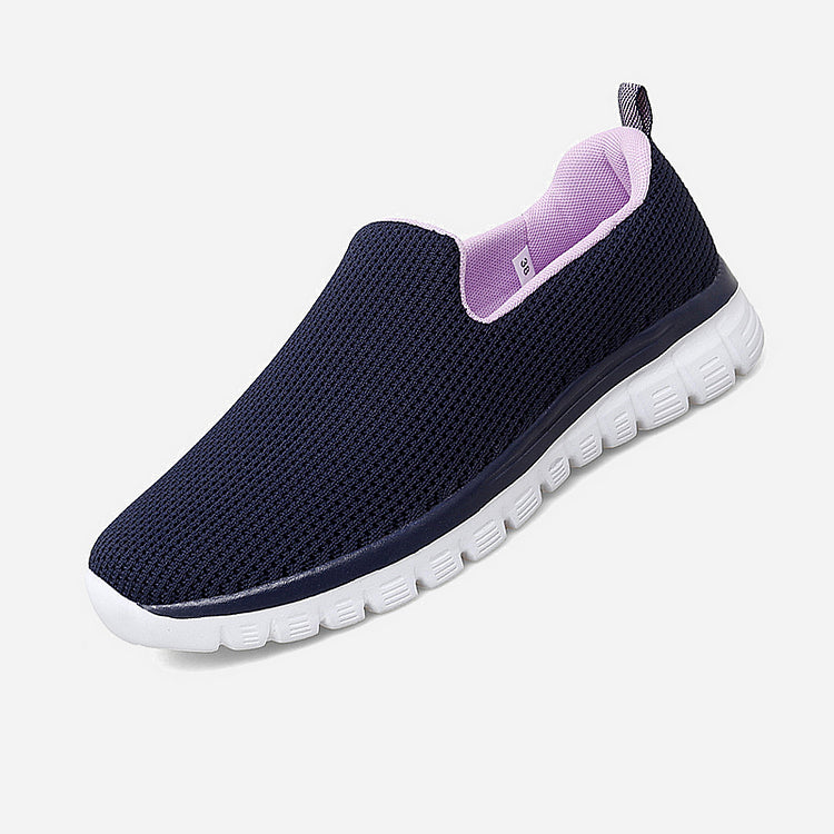 AirStride™ | Women’s Breathable Slip-On Wide Sneakers