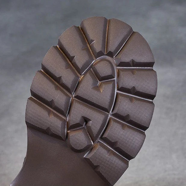 LUXORA™ | Women’s Snow Boots – Plush & Waterproof