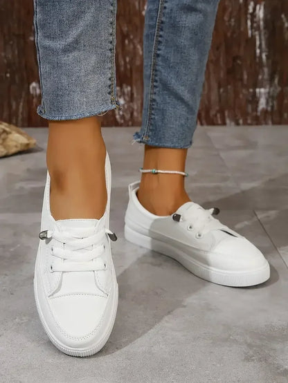 Solevia - Women's Casual Round Toe Flat Shoes with Lace-Up Design