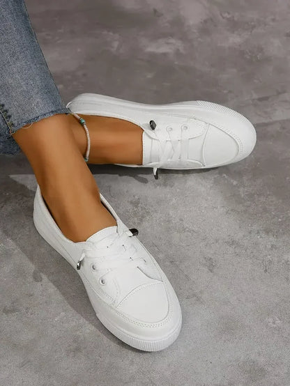 Solevia - Women's Casual Round Toe Flat Shoes with Lace-Up Design