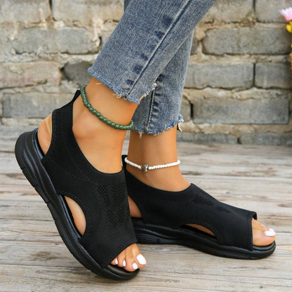 BreezeStep™ – Lightweight Ergonomic Sandals for Women