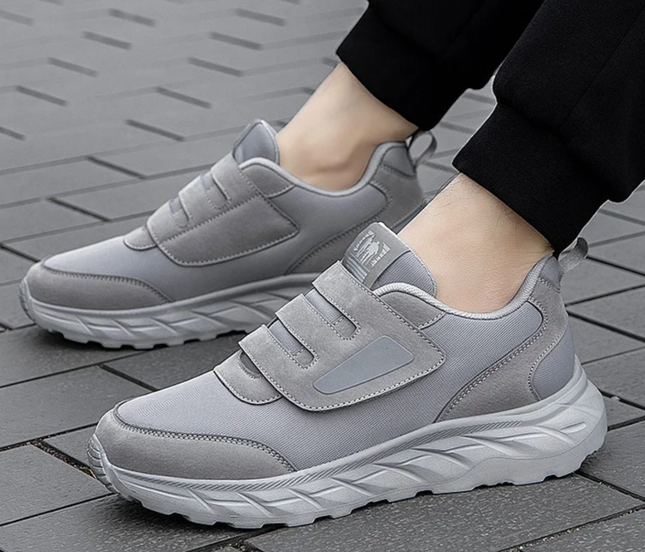 EasyStep™ | Waterproof Shoes for Swollen Feet