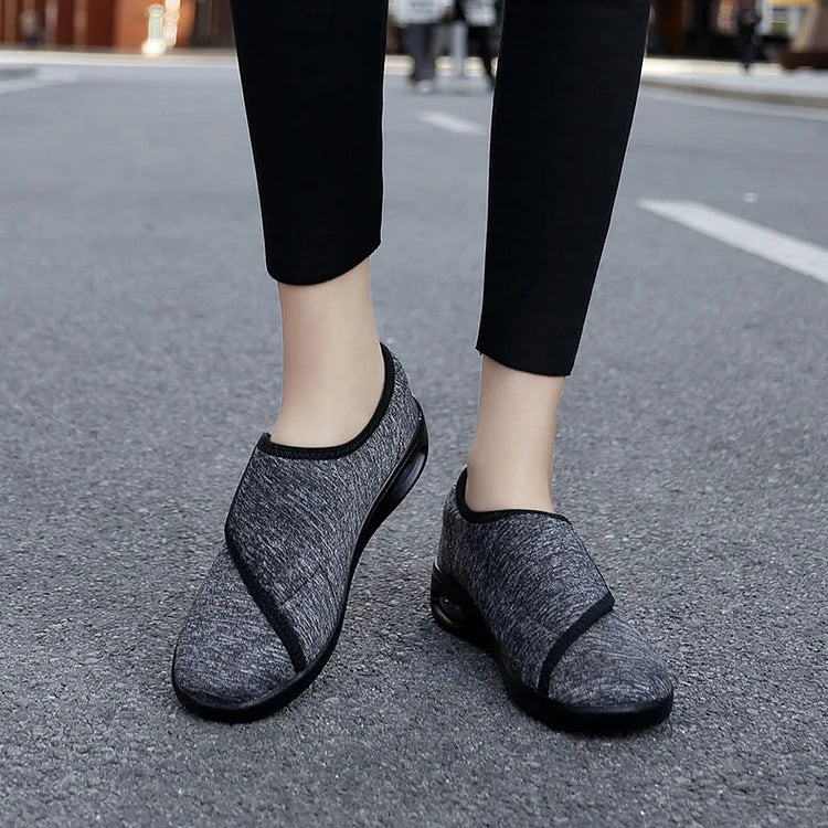 Flexivia™ | Adjustable Wide Walking Shoes