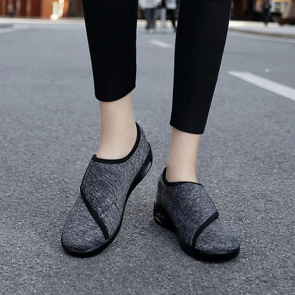 Flexivia™ | Adjustable Wide Walking Shoes