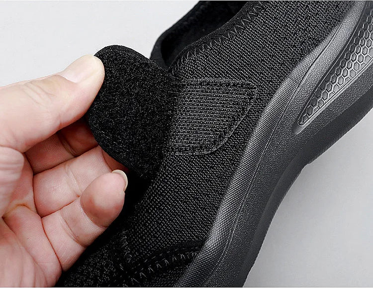 Step™ | Unisex Wide Fit Sneakers