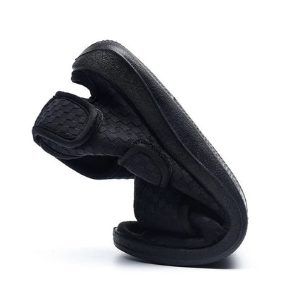 Solea™ | Adjustable Diabetic Slippers - Wide, Comfortable