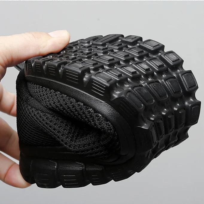 AirStride™ | Women’s Breathable Slip-On Wide Sneakers