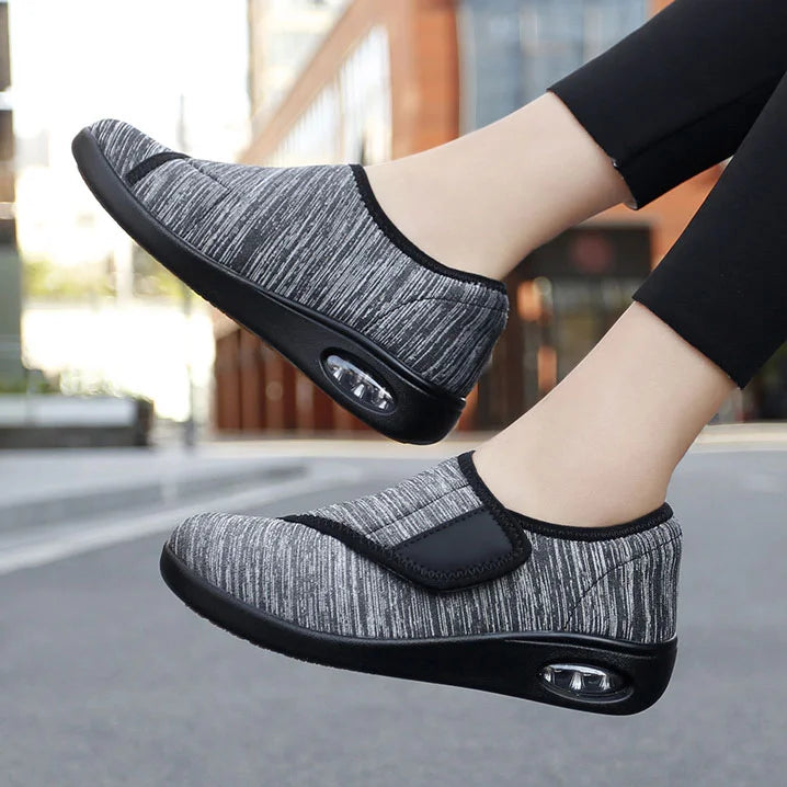 Flexivia™ | Adjustable Wide Walking Shoes