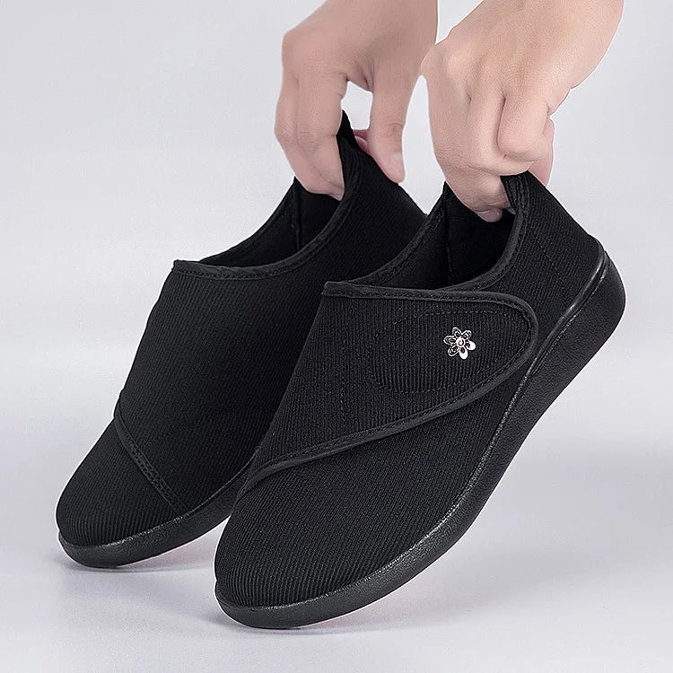 LUMINA™ | Women’s Wide Toe Shoes  - Soft Sole