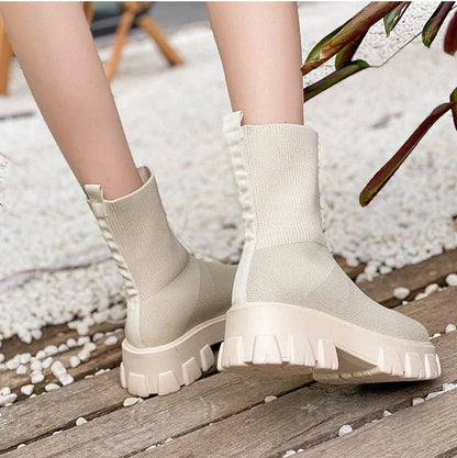 ELOVÉ | Women’s Knitted Sock Boots