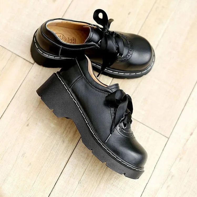 Comemore™ | Women’s Retro Lace-Up Oxfords