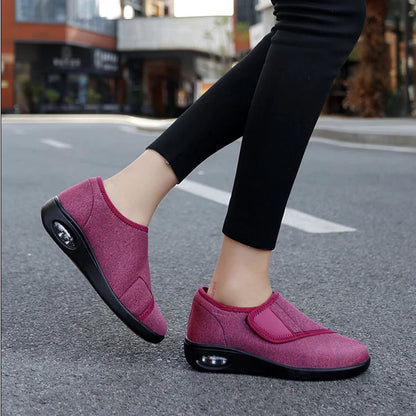 Flexivia™ | Adjustable Wide Walking Shoes