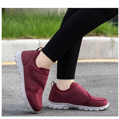 Velum™ | Adjustable Wide-Fit Diabetic Shoes