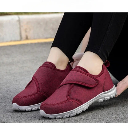 Velum™ | Adjustable Wide-Fit Diabetic Shoes