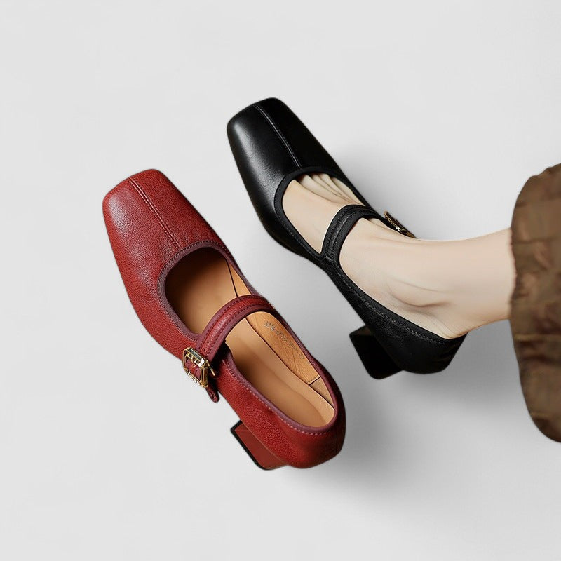 Hyreanne | Vintage Mary Jane Heels