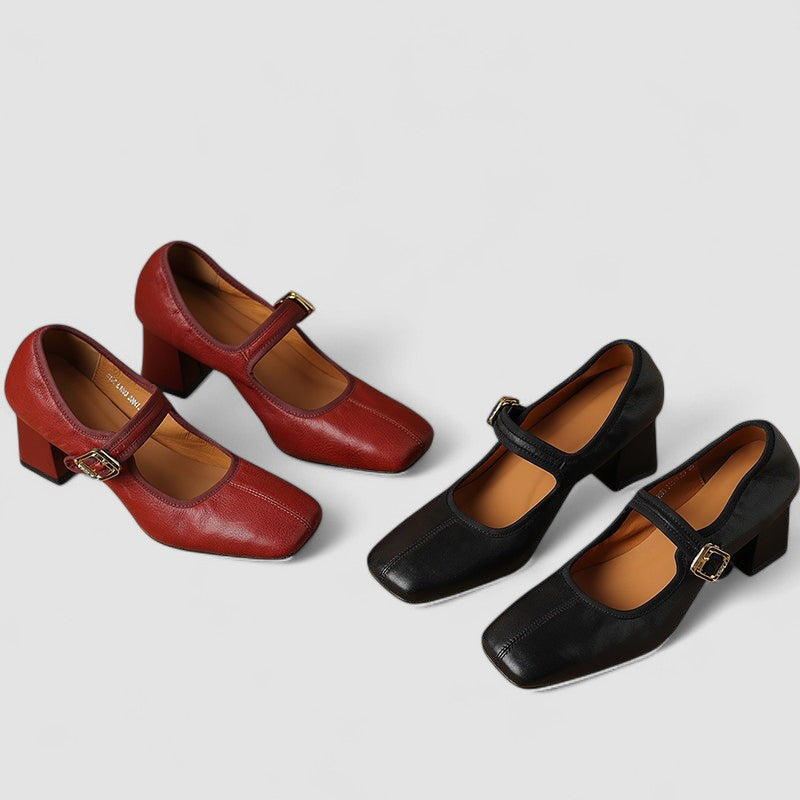 Hyreanne | Vintage Mary Jane Heels