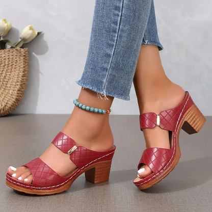Annina - Women's Quilted Block Heel Slippers